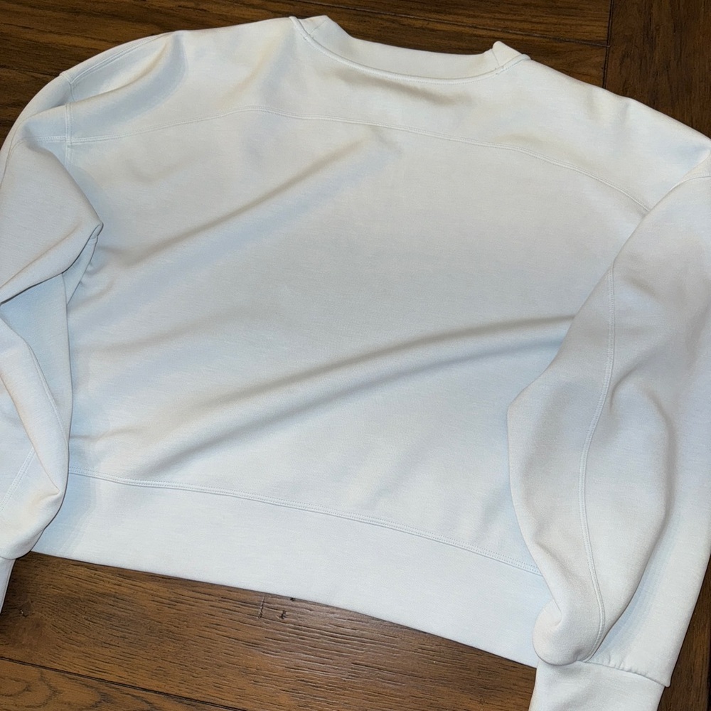 Lululemon Softstreme Perfectly Oversized Cropped Powder Blue - Picture 5 of 12